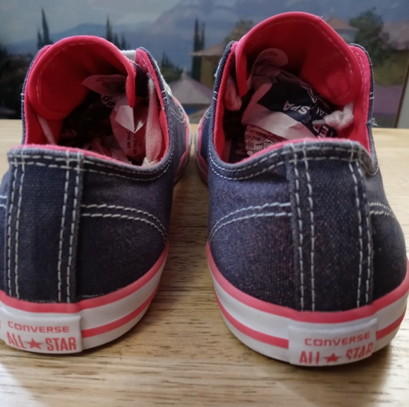 🏀😘CONVERSE ALL STAR LADY WEAR⛵SIZE 6,PINK,BLACK,WHITE COLOR.🌅 - Picture 13 of 16